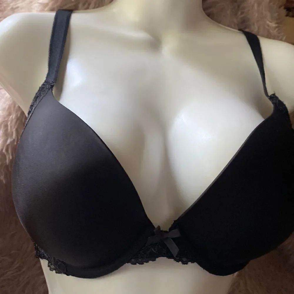 Victoria’s Secret DREAM ANGELS push up Bra Black
